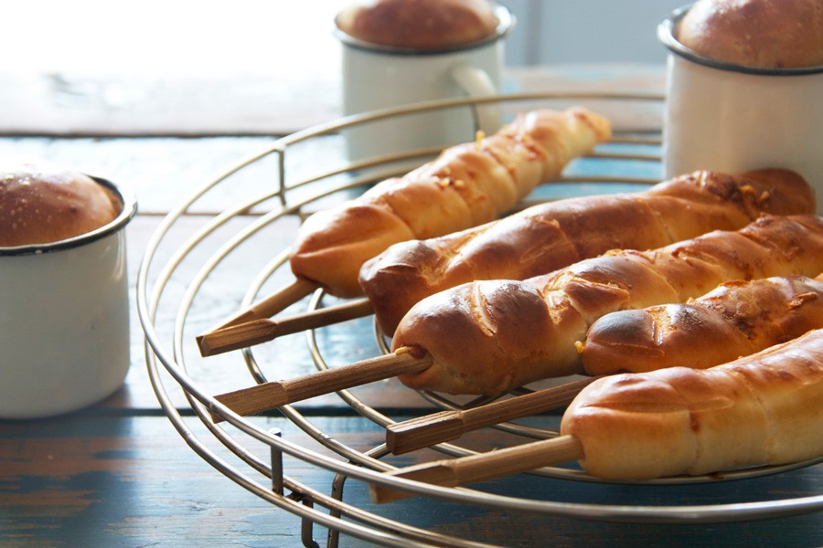 Brochettes de pains apéritif au pecorino