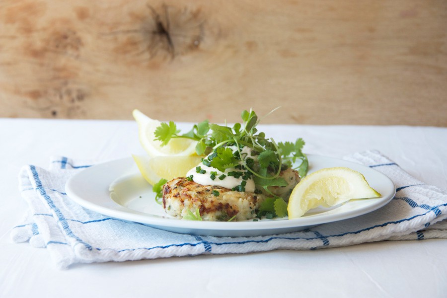 Croquettes de merlu et mayonnaise au raifort